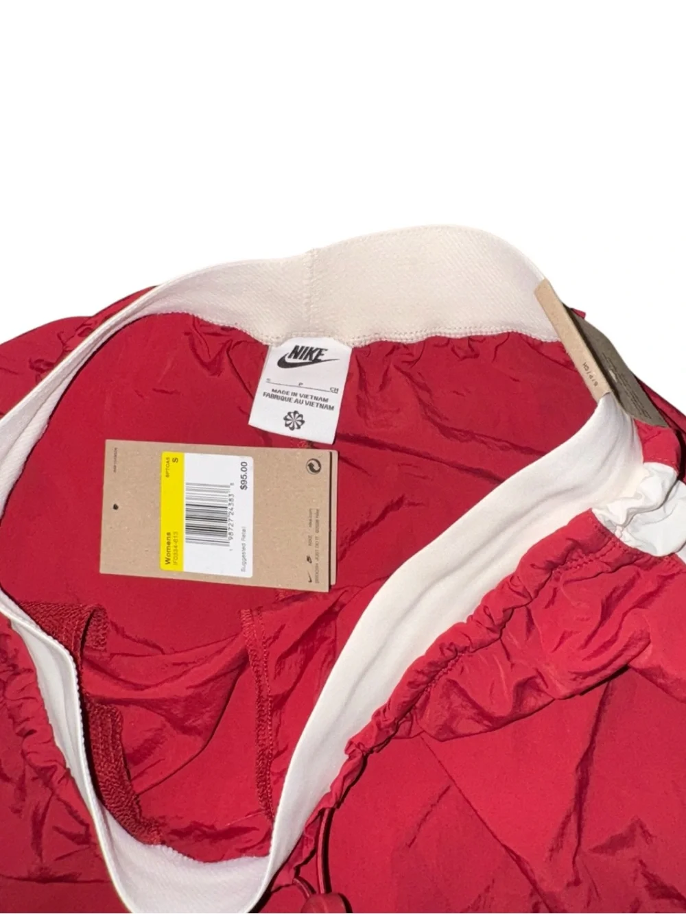Nike Men's Wine Red Loose-Fit Jogger Pants
